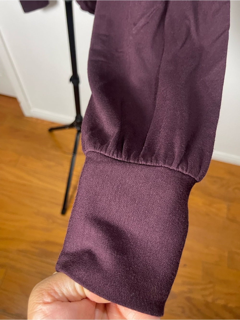 Express Plum Ruched Surplice Long Sleeve Top - Picture 6 of 7